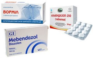 мебендазол